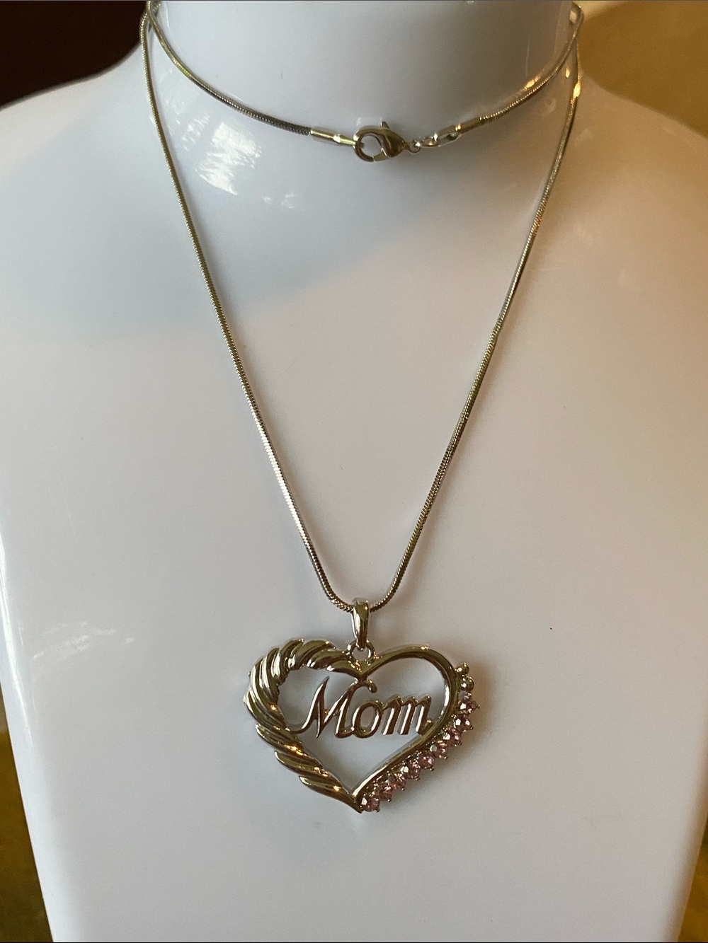 Gold 'Mom' Heart Pendant Necklace with Pink Stones